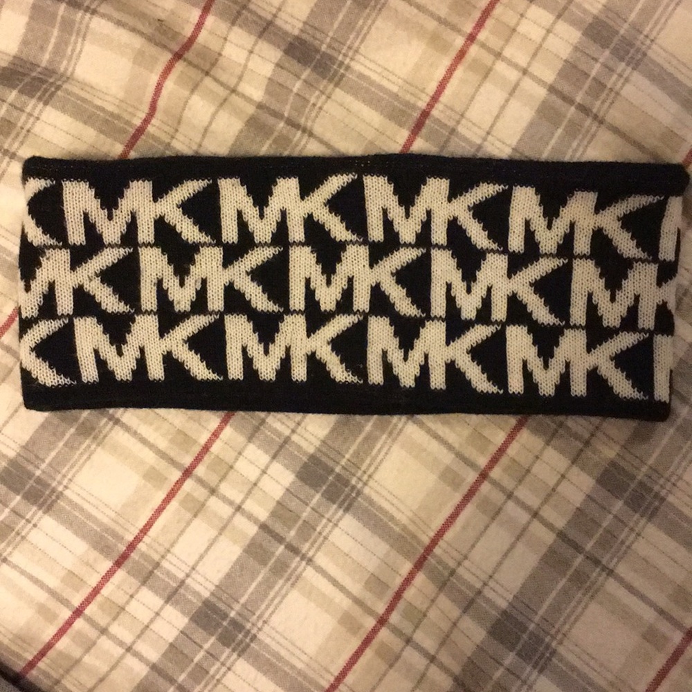 Michel Kors Winter Knit Headband Authentic